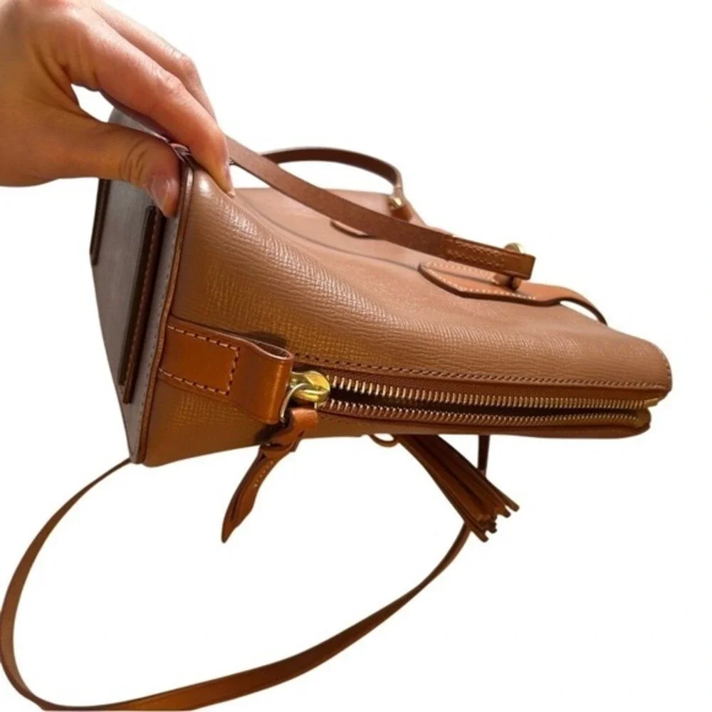 Dooney & Bourke Morgan Shoulder Bag Medium Tan Excellent Leather Tassel Pouch